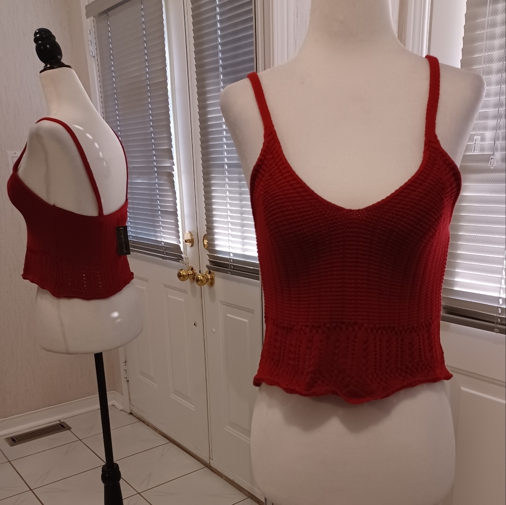 4/$60 New Red Knit Tank Top - Size Medium